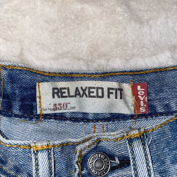 Custom Mickey Mouse Levi 550s​ - Picture 5 of 9